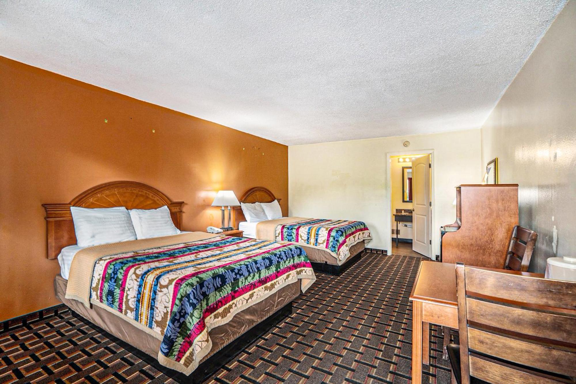 Great Lakes Inn & Suites South Haven Chambre photo