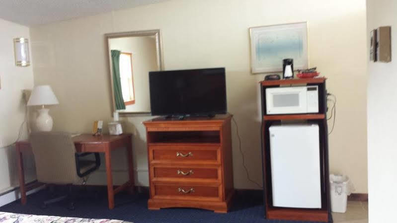Great Lakes Inn & Suites South Haven Extérieur photo
