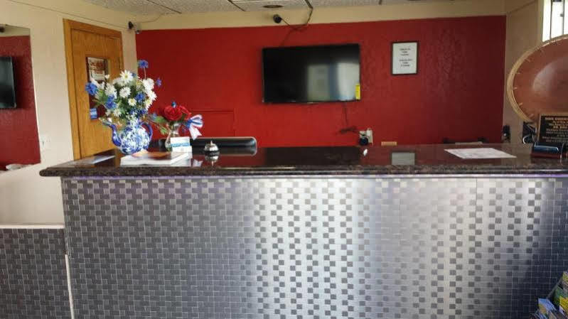 Great Lakes Inn & Suites South Haven Extérieur photo